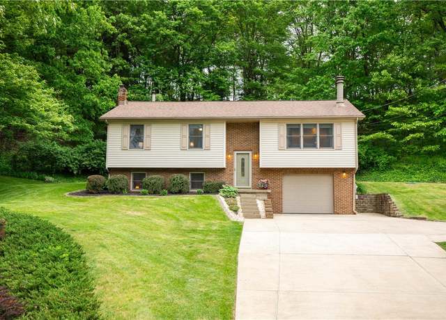 Property at 240 Lindsay Rd, Jackson Twp - But, PA 16063, 3 beds, 2.5 baths