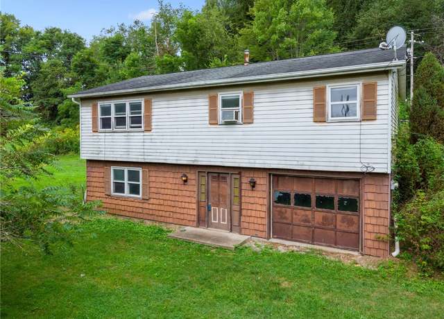Property at 1298 Old State Rd, Kiskiminetas Twp, PA 15613, 3 beds, 1 bath
