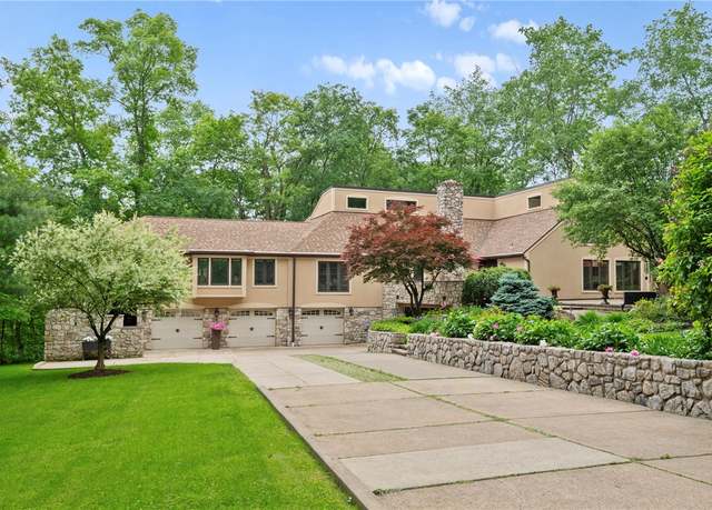 Property at 337 Fox Chapel Rd, Fox Chapel, PA 15238, 4 beds, 4 baths