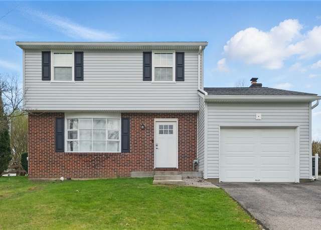 Property at 206 Brookston Dr, Cranberry Twp, PA 16066, 3 beds, 2.5 baths