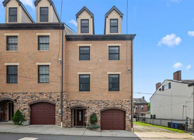 Property at 246 42nd St, Lawrenceville, PA 15201, 4 beds, 4 baths