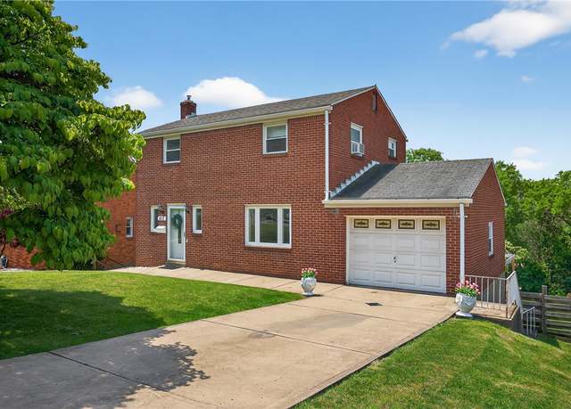 Property at 511 Brinwood Ave, Carrick, PA 15227, 3 beds, 1.5 baths