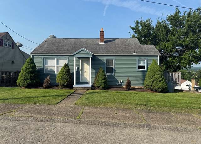 Property at 10 Crest St, Uniontown, PA 15401, 2 beds, 2 baths