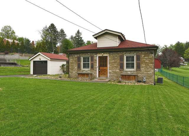 Property at 4529 Gardenville Rd, Baldwin Boro, PA 15236, 2 beds, 1 bath