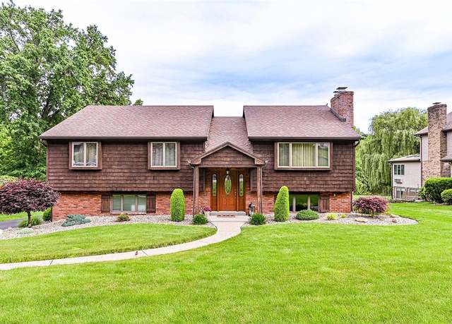 Property at 317 Bridlewood Dr, Hempfield Twp - Wml, PA 15601, 3 beds, 3 baths