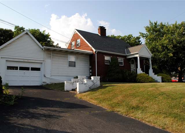 Property at 501 Burton Ave, Youngwood, PA 15697, 3 beds, 2 baths