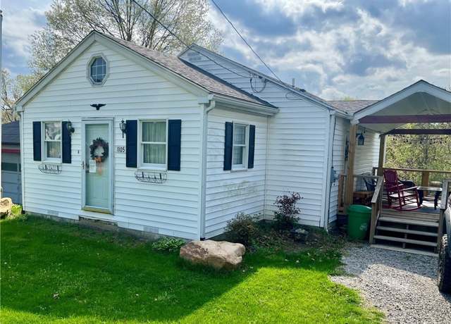 Property at 1105 Glenn Ave, Patterson Twp, PA 15010, 2 beds, 2 baths