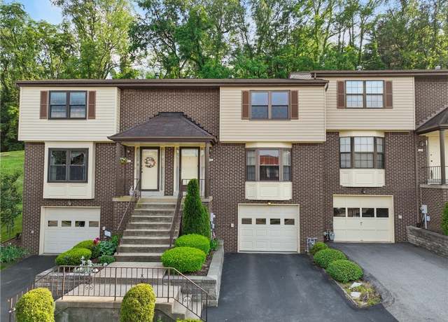 Property at 221 Heather Dr, Monroeville, PA 15146, 2 beds, 2.5 baths