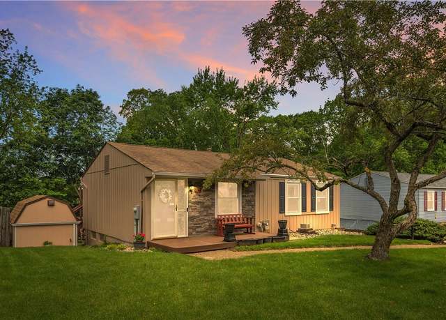 Property at 124 Skyline Dr, Plum Boro, PA 15239, 3 beds, 2 baths