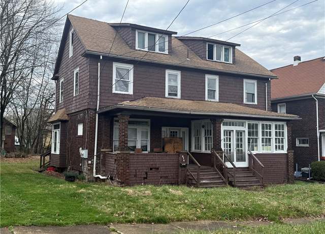 Property at 624 Park Ave, Farrell, PA 16121, 6 beds, 2 baths
