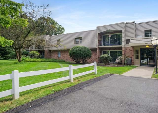 Property at 595 Calais Dr #324, Mccandless, PA 15237, 2 beds, 1.5 baths