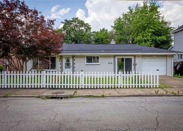 Property at 1220 Mcminn St, Aliquippa, PA 15001, 3 beds, 2 baths