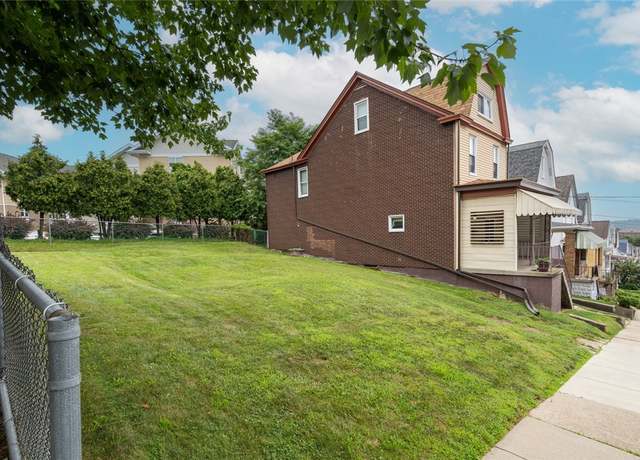 Property at 262 Dunseith, Oakland, PA 15213, 4 beds, 1 bath
