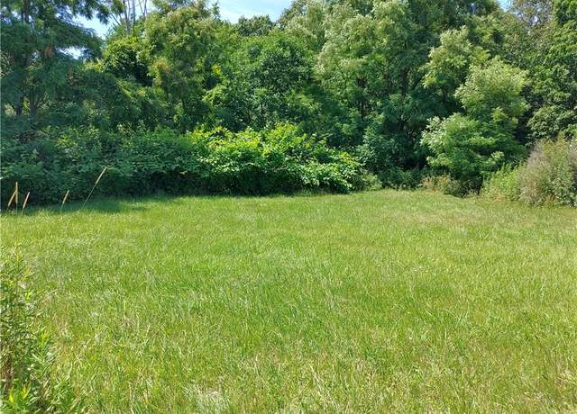 Property at Lot 10 Applewood Dr, Lower Burrell, PA 15068