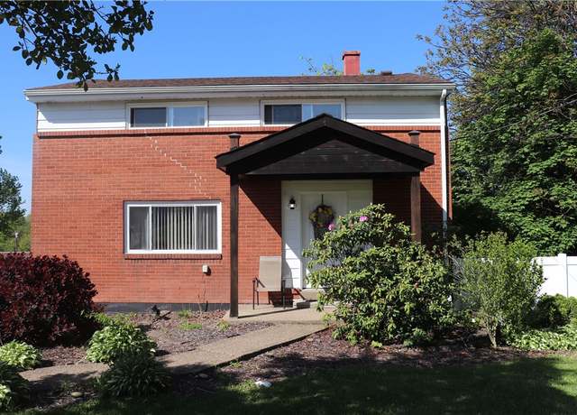 Property at 200 Burch Dr, Moon/crescent Twp, PA 15108, 4 beds, 1.5 baths