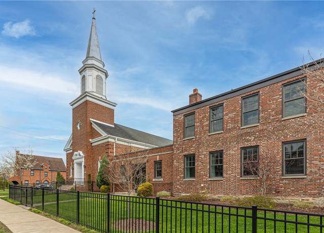 Property at 4721 Stanton Ave, Stanton Heights, PA 15201, 5 beds, 4 baths