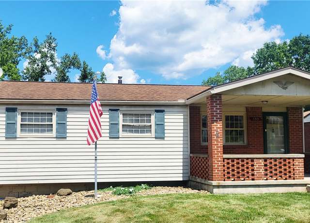 Property at 533 Anderson Ave, Plum Boro, PA 15239, 3 beds, 1.5 baths
