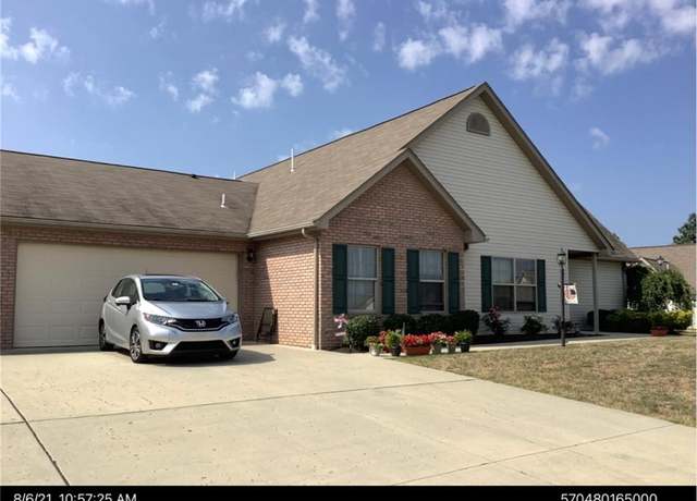 Property at 1118 Timberwood Dr, Chippewa Twp, PA 15010, 2 beds, 2 baths