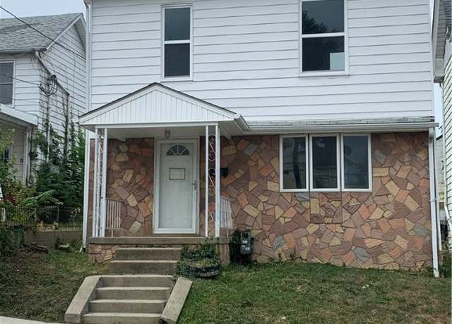 Property at 645 Addison St, City Of Washington, PA 15301, 2 beds, 1 bath