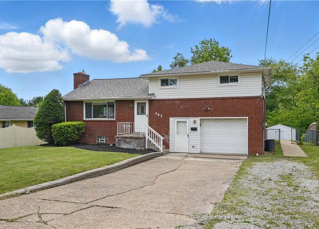 Property at 462 Colonial Dr, Monroeville, PA 15146, 4 beds, 2 baths