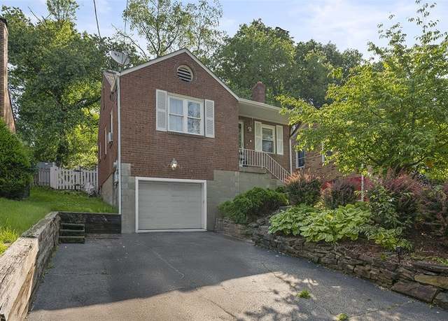 Property at 2921 Leola Ave, Brentwood, PA 15227, 3 beds, 2 baths