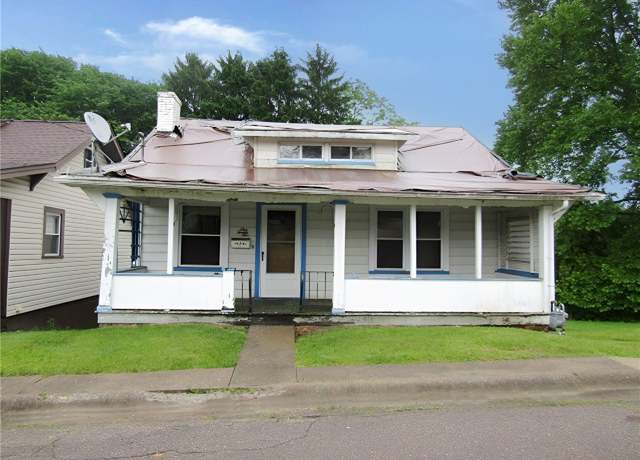 Property at 125 Home St, New Kensington, PA 15089, 2 beds, 1 bath