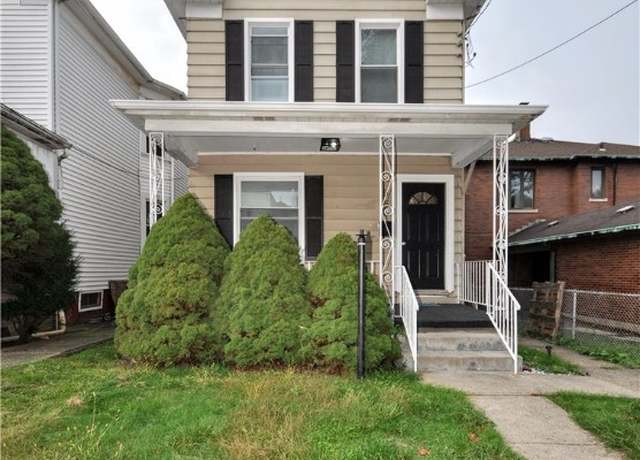 Property at 559 Glenwood Ave, Ambridge, PA 15003, 3 beds, 1.5 baths