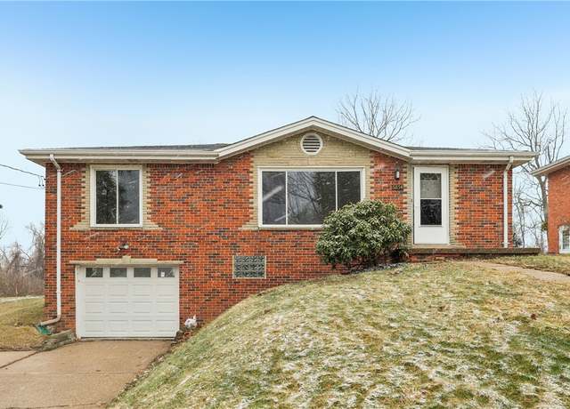 Property at 6854 Ridgevue Dr, South Park, PA 15236, 3 beds, 1.5 baths