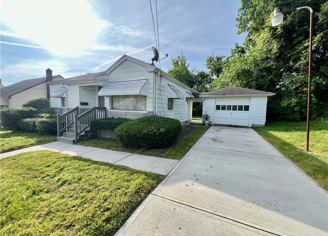 Property at 914 Hazel St, New Castle/4th, PA 16101, 2 beds, 2 baths