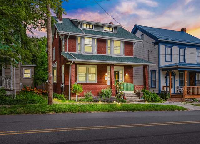 Property at 429 S Center Ave, Somerset Boro, PA 15501, 4 beds, 2 baths