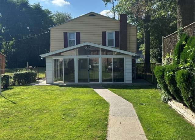 Property at 505 Diamond Aly, Carnegie, PA 15106, 3 beds, 2 baths