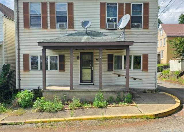 Property at 428 Dewey St, Kittanning Boro, PA 16201, 4 beds, 1.5 baths
