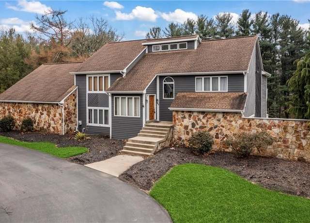 Property at 4400 Twin Oaks Dr, Murrysville, PA 15668, 5 beds, 4.5 baths