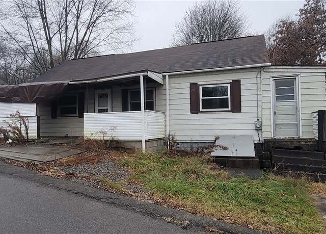 Property at 153 Petrolia St, Karns City Boro, PA 16041, 2 beds, 1 bath