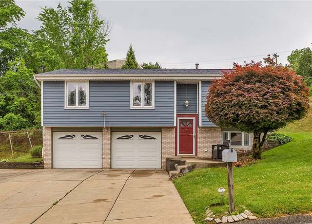 Property at 690 Regency Dr, Plum Boro, PA 15239, 3 beds, 1.5 baths