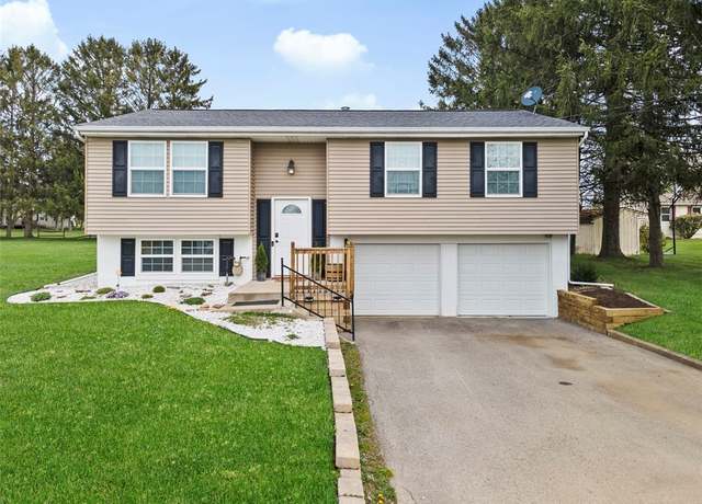 Property at 114 Oberlin Dr, Center Twp - But, PA 16001, 3 beds, 1.5 baths
