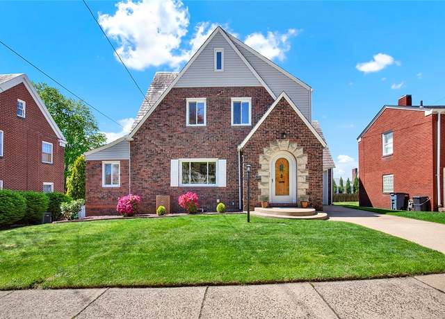 Property at 816 Catalpa St, New Kensington, PA 15068, 3 beds, 2 baths