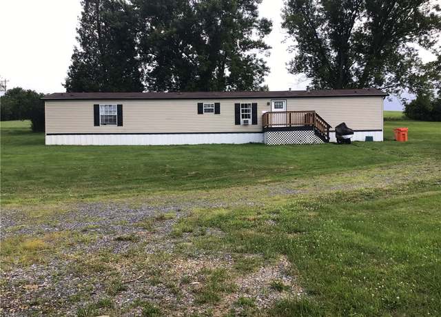 Property at 4053 Pioneer Lake Rd, Montgomery/grant, PA 15724, 3 beds, 2 baths