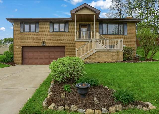 Property at 1205 Marie Dr, Canonsburg, PA 15317, 3 beds, 2 baths