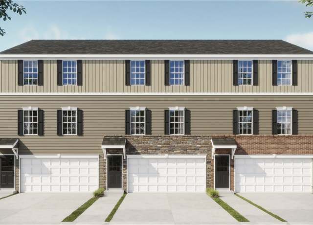 Property at 2008 Canterbury Dr, Imperial, PA 15126, 3 beds, 2.5 baths