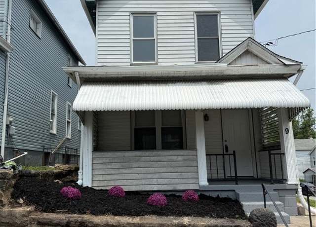 Property at 9 E Gaskill Ave, Jeannette, PA 15644, 3 beds, 1.5 baths