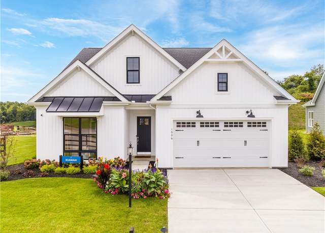 Property at 1006 Pasture Dr, Baden, PA 15005, 3 beds, 3.5 baths