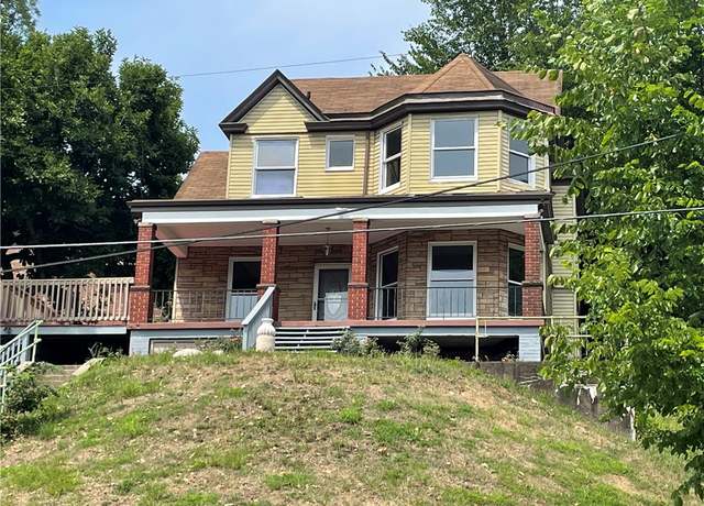 Property at 300 Highland Ave, Donora, PA 15033, 5 beds, 2.5 baths