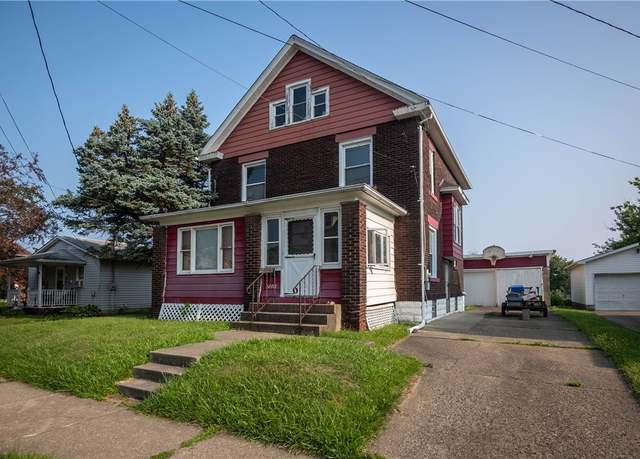 Property at 1206 Roemer Blvd, Farrell, PA 16121, 3 beds, 1 bath