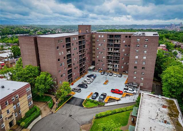 Property at 5600 Munhall Rd #201, Squirrel Hill, PA 15217, 2 beds, 2 baths