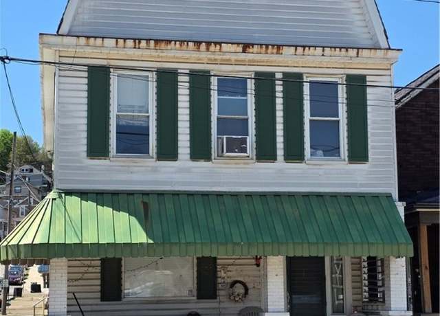 Property at 901 Mckean Ave, Charleroi Boro, PA 15022, 4 beds, 1.5 baths