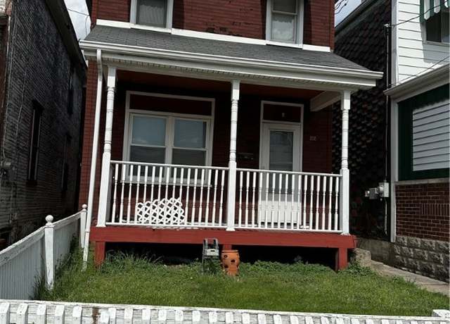 Property at 212 Munson Ave, Mckees Rocks, PA 15136, 3 beds, 1 bath