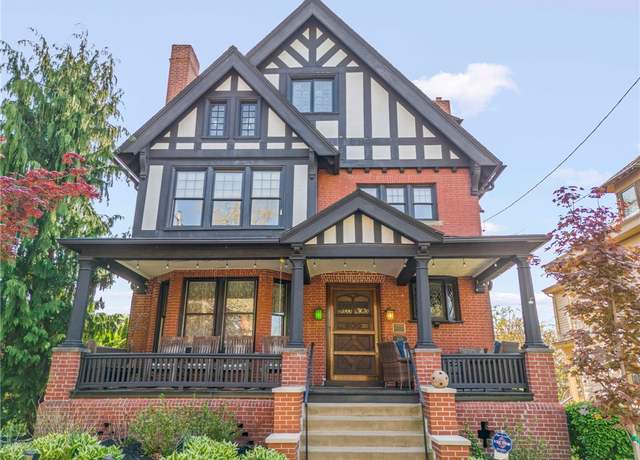 Property at 920 N Sheridan Ave, Highland Park, PA 15206, 6 beds, 2.5 baths