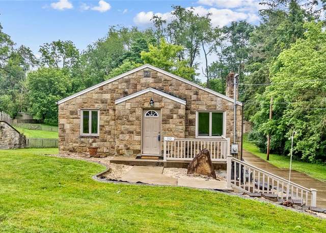 Property at 112 Braun Dr, Peters Twp, PA 15317, 4 beds, 3 baths