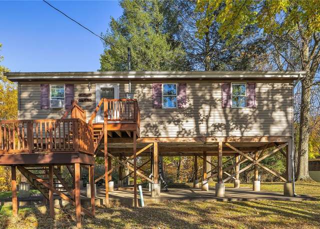 Property at 1414 Darlington, Ligonier Twp, PA 15658, 3 beds, 1 bath